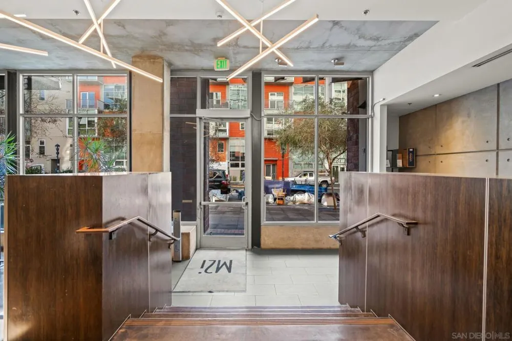 527 10Th #706 San Diego, CA 92101
