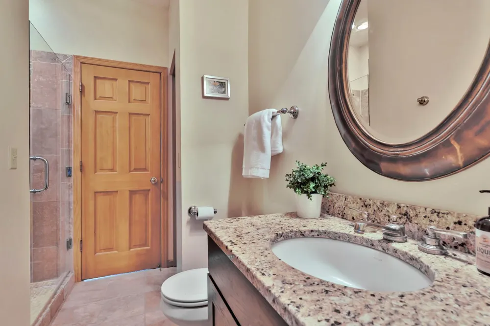 17408 Tessmer Court Eden Prairie, MN 55347