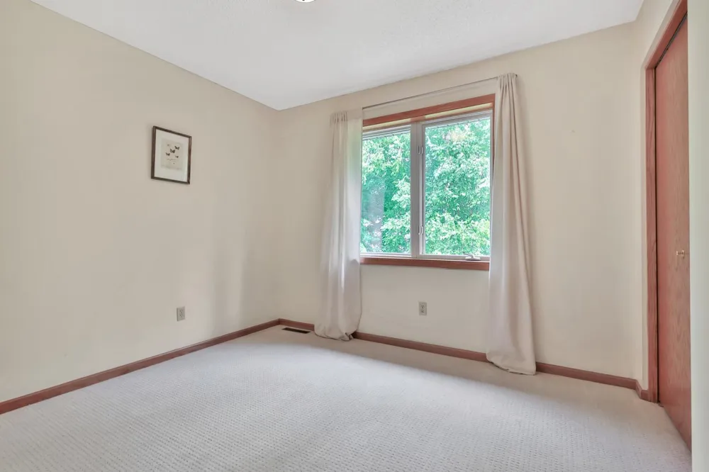 17408 Tessmer Court Eden Prairie, MN 55347