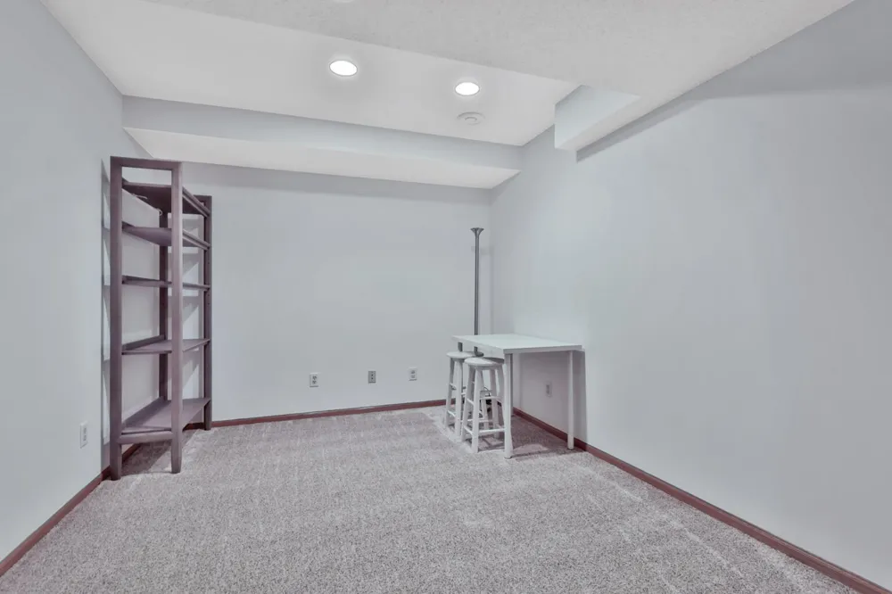 17408 Tessmer Court Eden Prairie, MN 55347