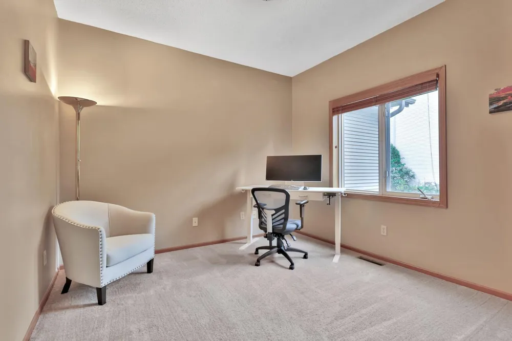 17408 Tessmer Court Eden Prairie, MN 55347