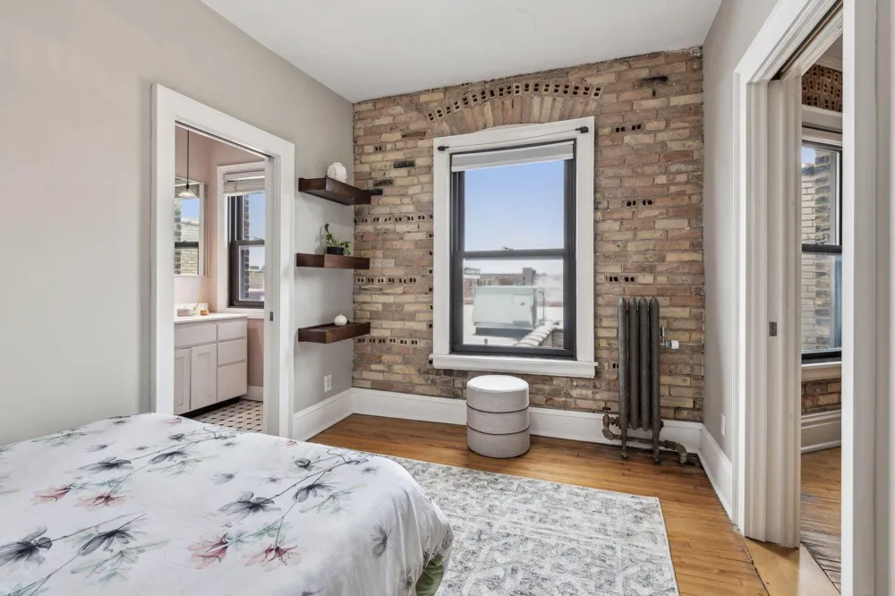 1204 Harmon Place #24 Minneapolis, MN 55403