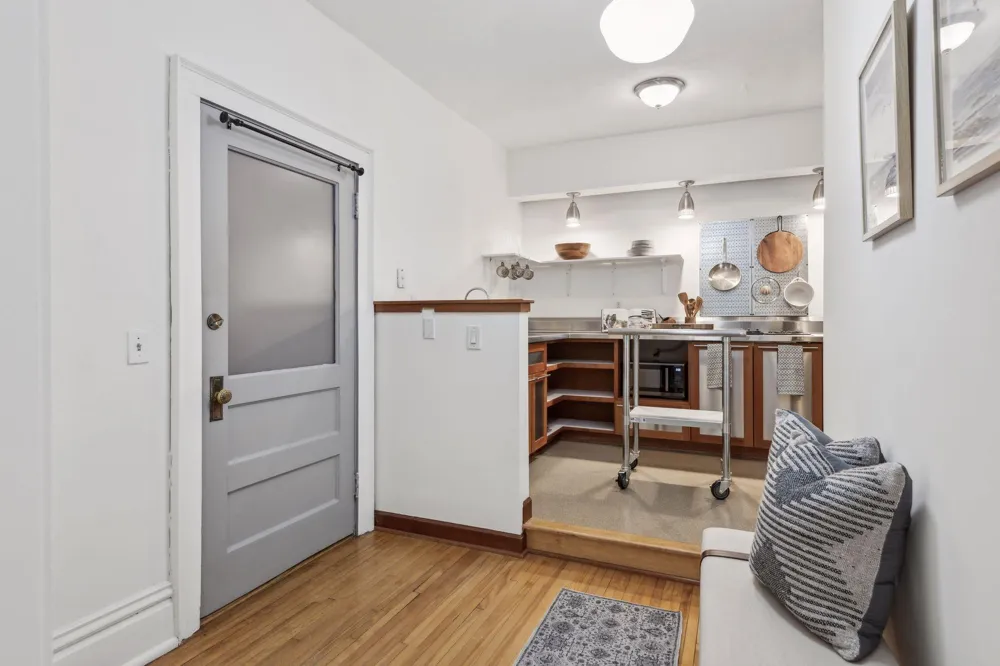 1204 Harmon Place #24 Minneapolis, MN 55403