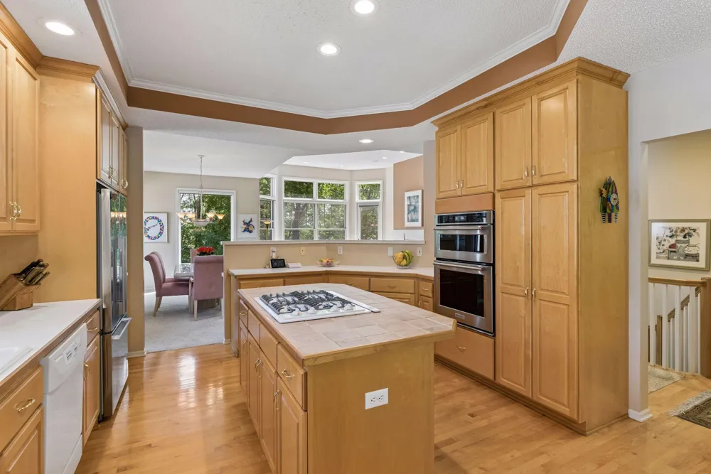 5329 Ashcroft Road Minnetonka, MN 55345