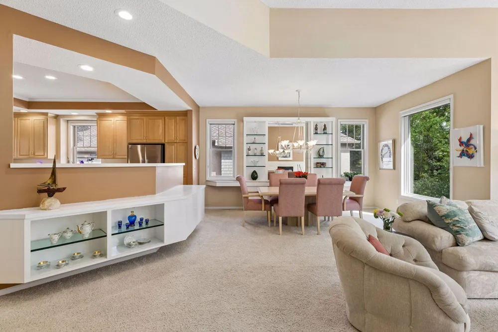 5329 Ashcroft Road Minnetonka, MN 55345