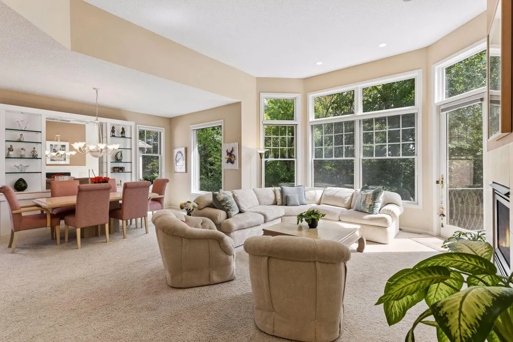 5329 Ashcroft Road Minnetonka, MN 55345