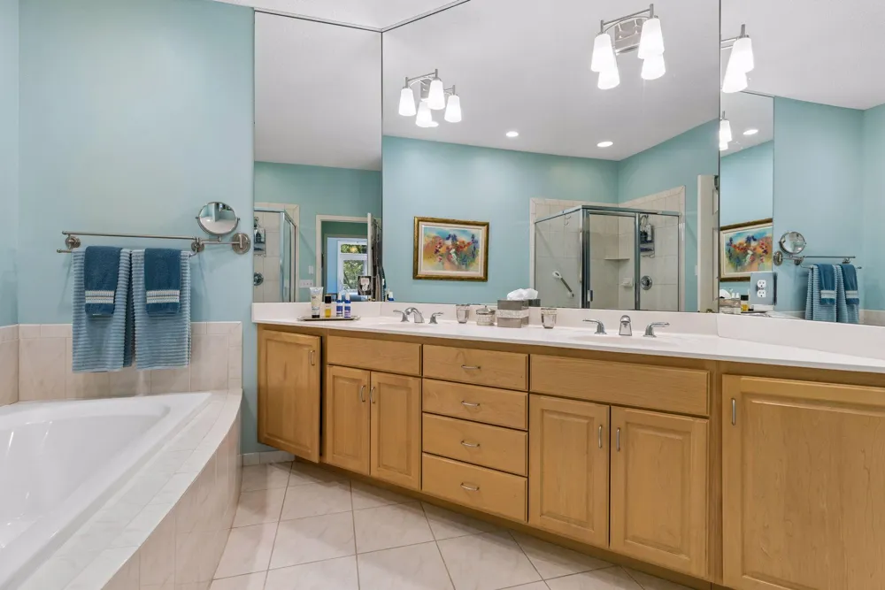 5329 Ashcroft Road Minnetonka, MN 55345