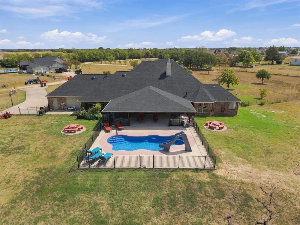 248 Melody Lane Royse City, TX 75189
