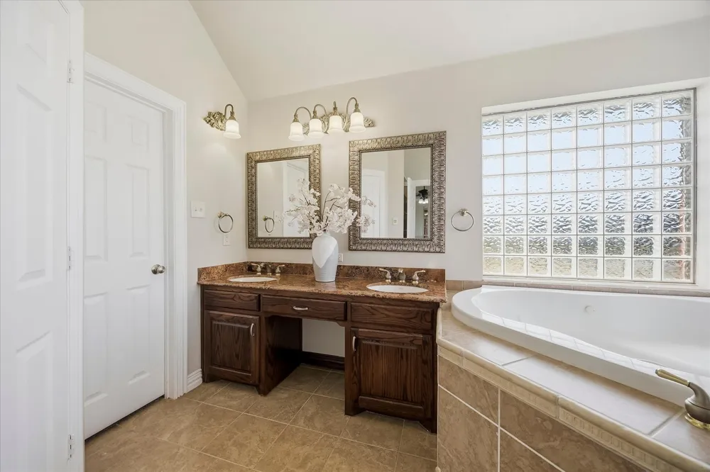 248 Melody Lane Royse City, TX 75189