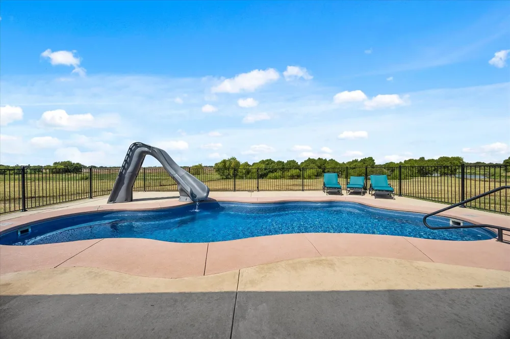 248 Melody Lane Royse City, TX 75189