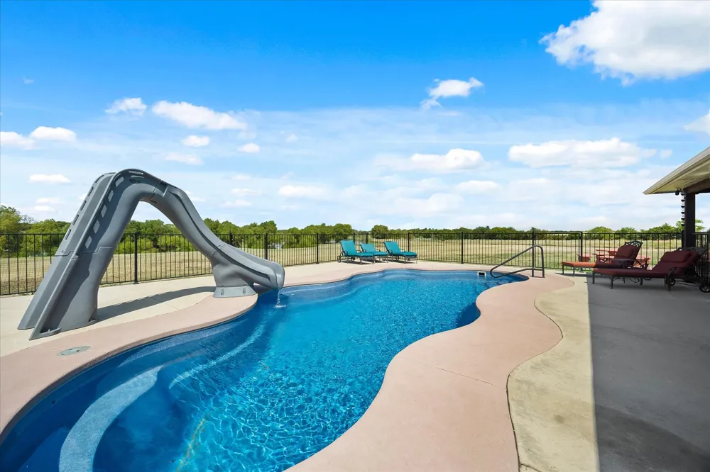 248 Melody Lane Royse City, TX 75189