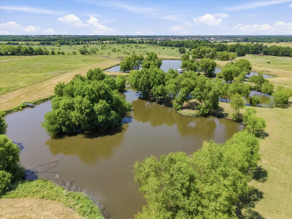 248 Melody Lane Royse City, TX 75189