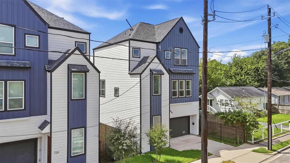 724 E 33rd Street Houston, TX 77022