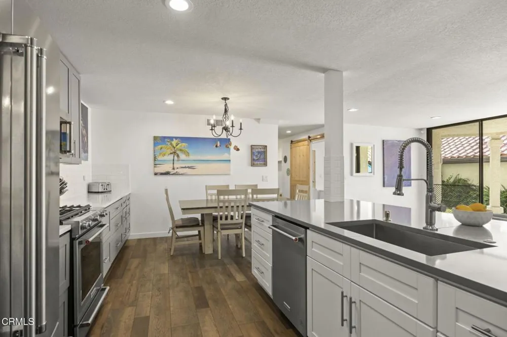 2274 Martinique Lane Oxnard, CA 93035