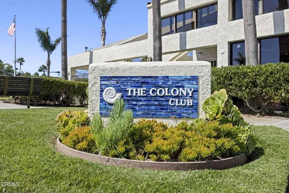 2274 Martinique Lane Oxnard, CA 93035