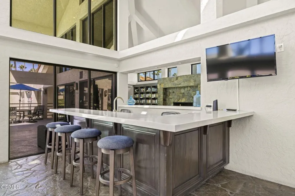2274 Martinique Lane Oxnard, CA 93035