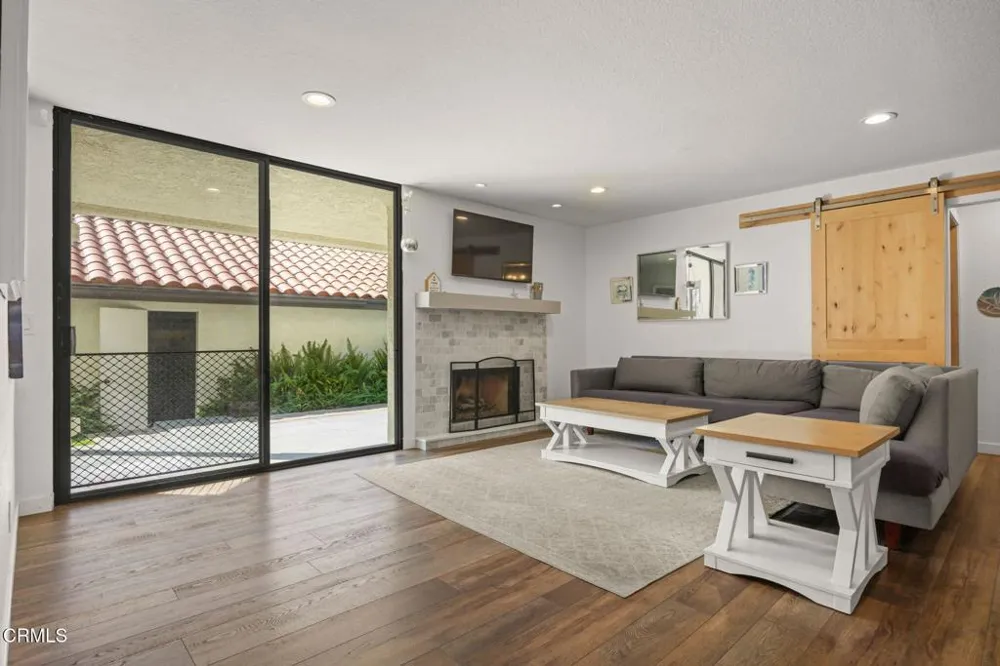 2274 Martinique Lane Oxnard, CA 93035