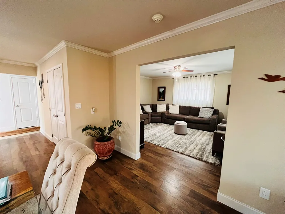 8568 E 32nd Street Tulsa, OK 74145