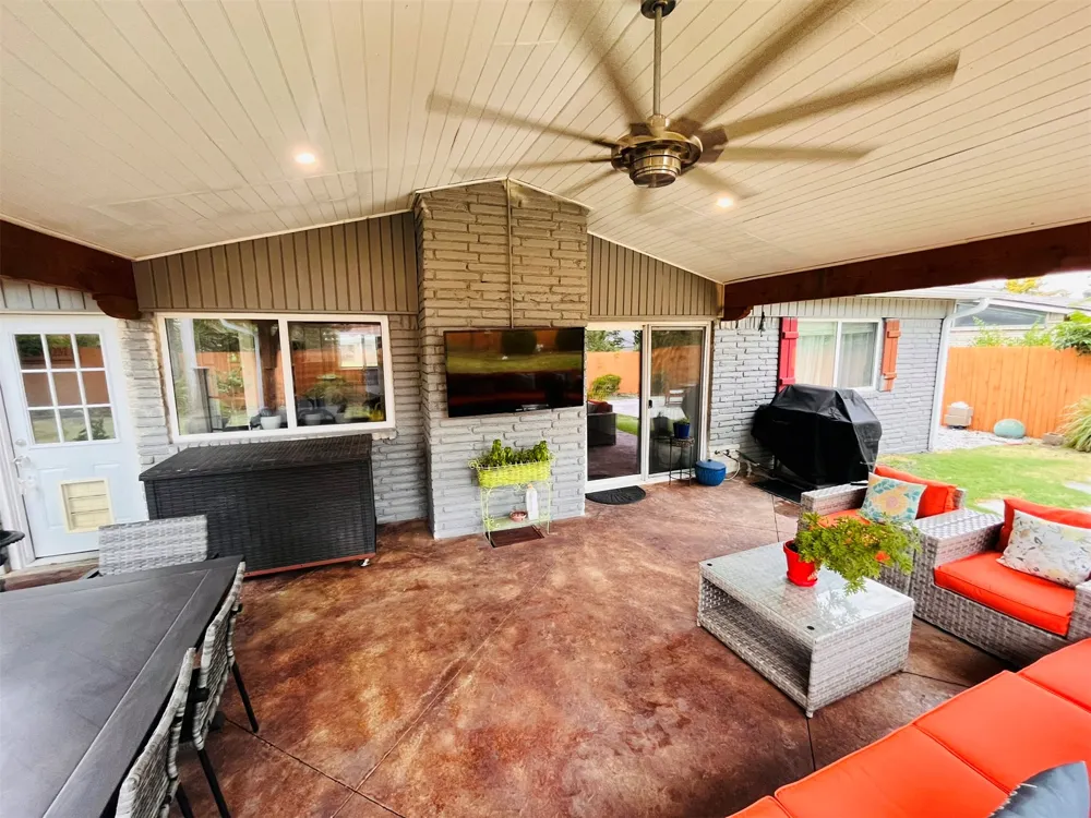 8568 E 32nd Street Tulsa, OK 74145