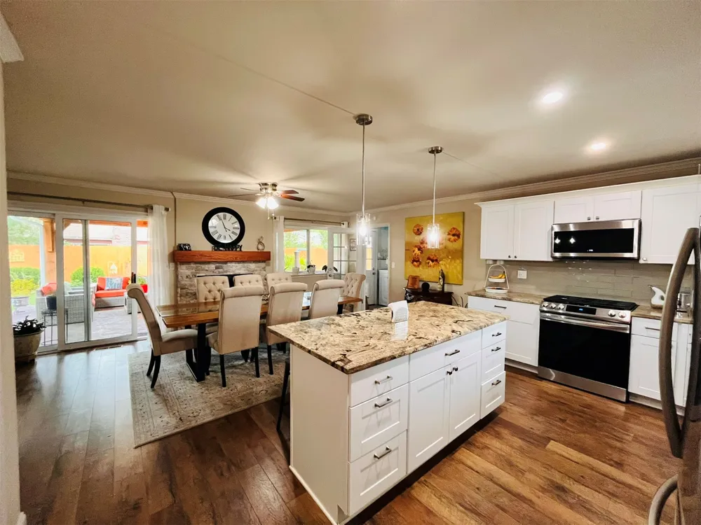 8568 E 32nd Street Tulsa, OK 74145