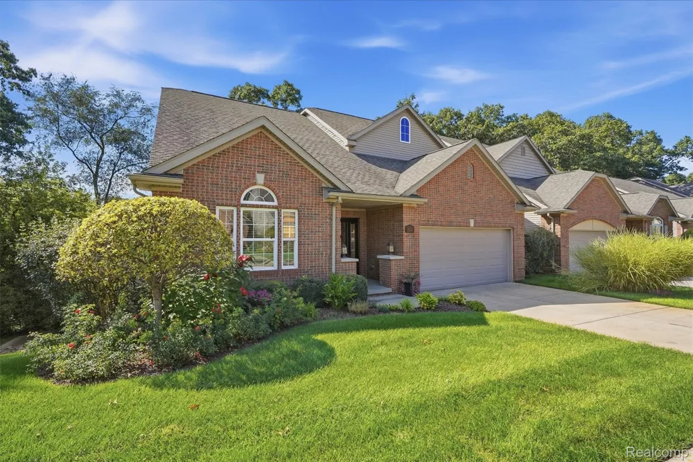 4622 Spring Mountain Drive Brighton City, MI 48116