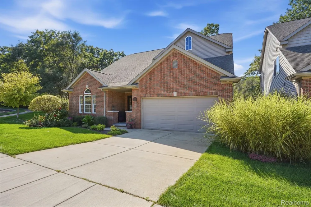 4622 Spring Mountain Drive Brighton City, MI 48116