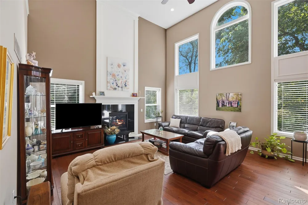 4622 Spring Mountain Drive Brighton City, MI 48116