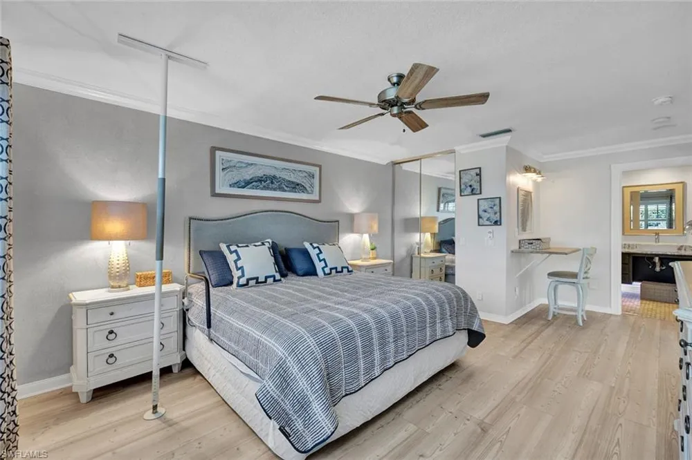 5011 Kingston Way Naples, FL 34119