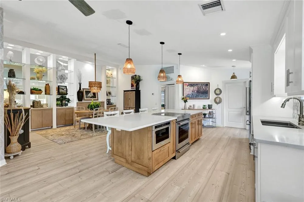 5011 Kingston Way Naples, FL 34119