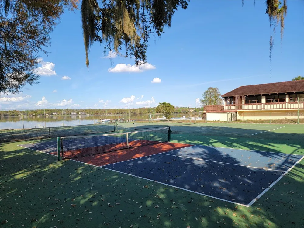 1 CASA LOMA WAY Lakeland, FL 33813