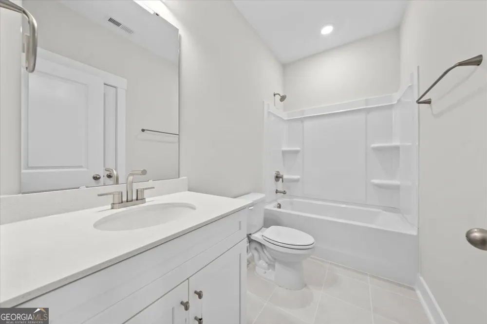503 Headwater CT LaGrange, GA 30241