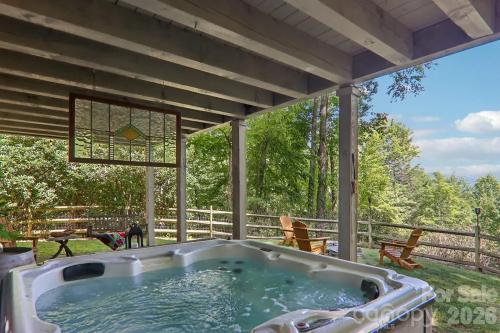 782 Setzer Cove Road Maggie Valley, NC 28751