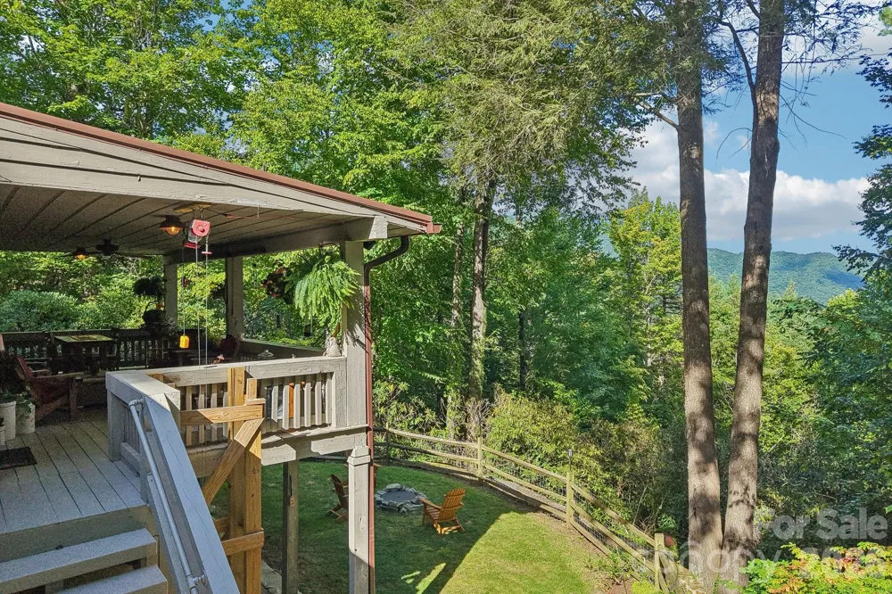 782 Setzer Cove Road Maggie Valley, NC 28751