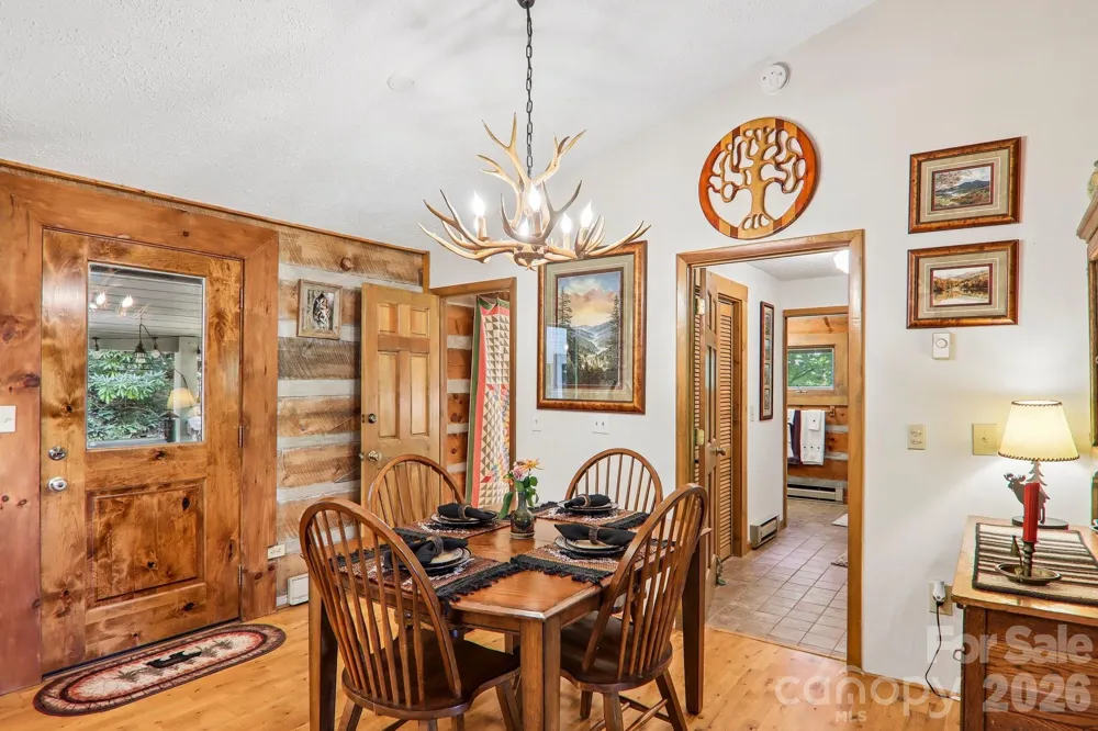 782 Setzer Cove Road Maggie Valley, NC 28751
