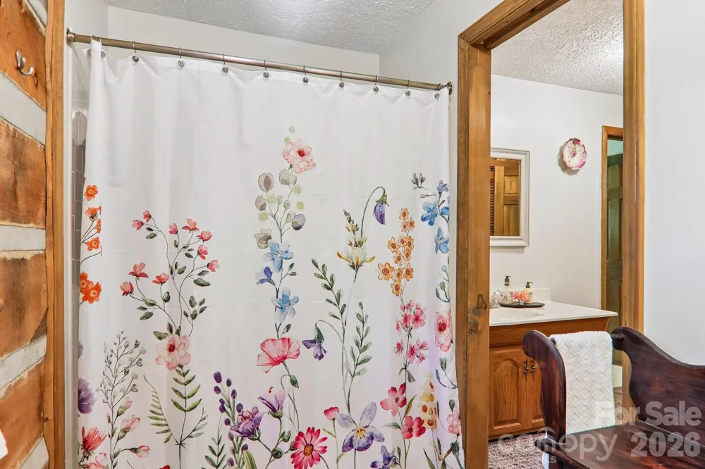 782 Setzer Cove Road Maggie Valley, NC 28751