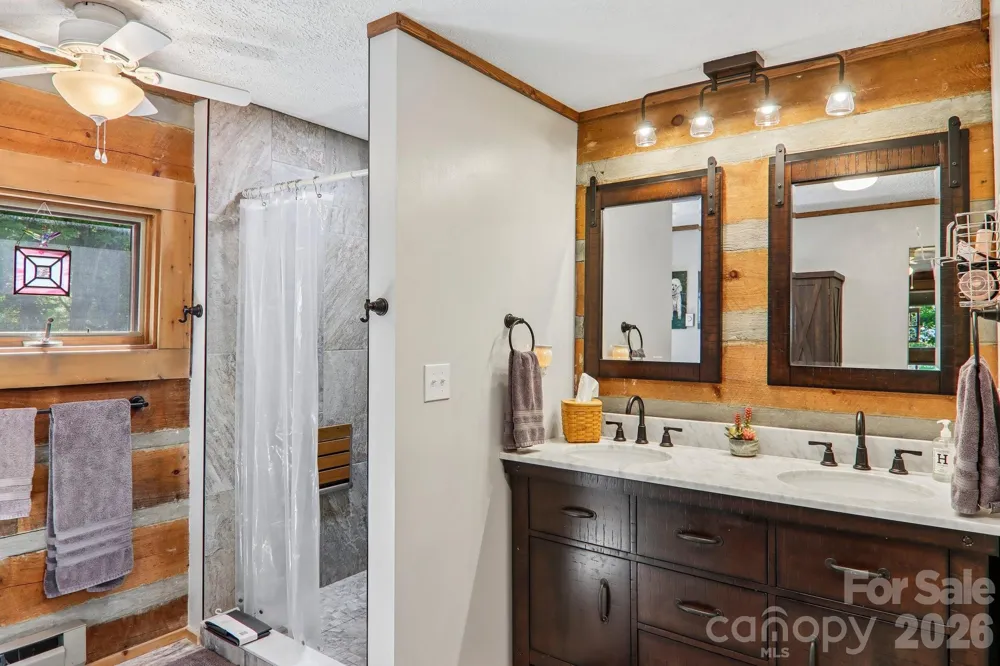 782 Setzer Cove Road Maggie Valley, NC 28751