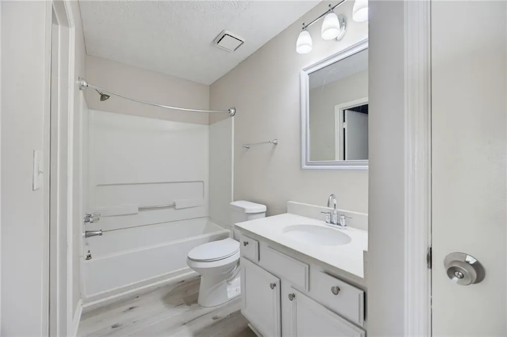 5570 Downs Way Lithonia, GA 30058