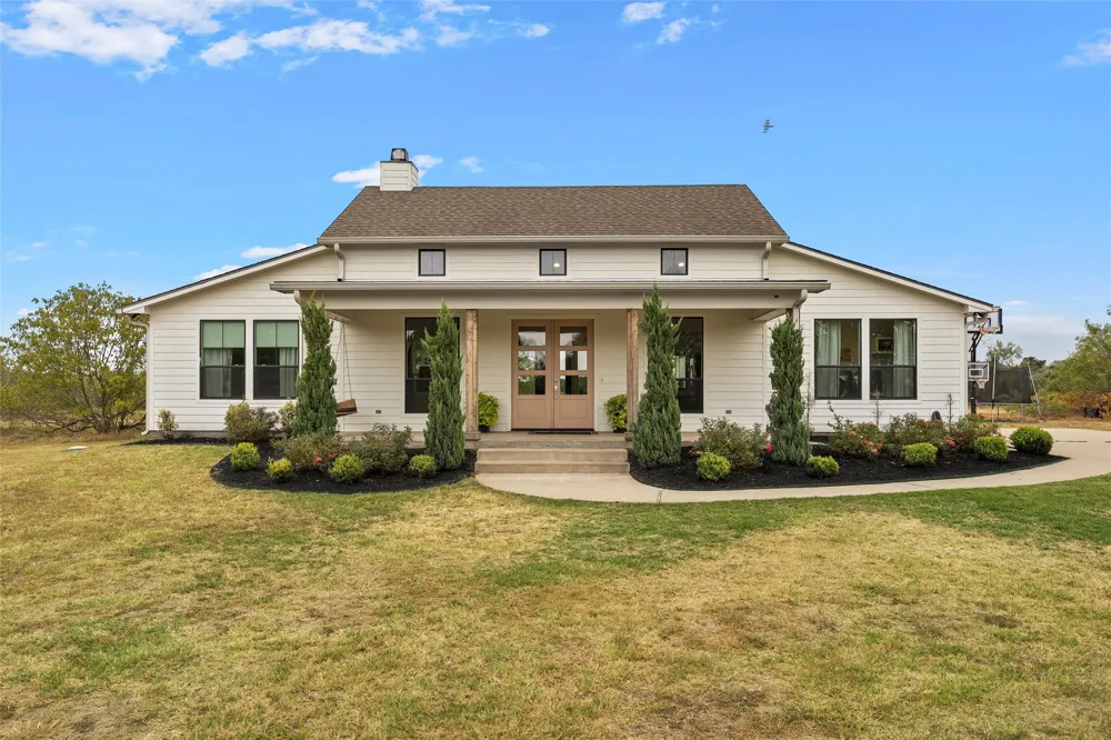 3325 J J Flewellen Road Waco, TX 76704