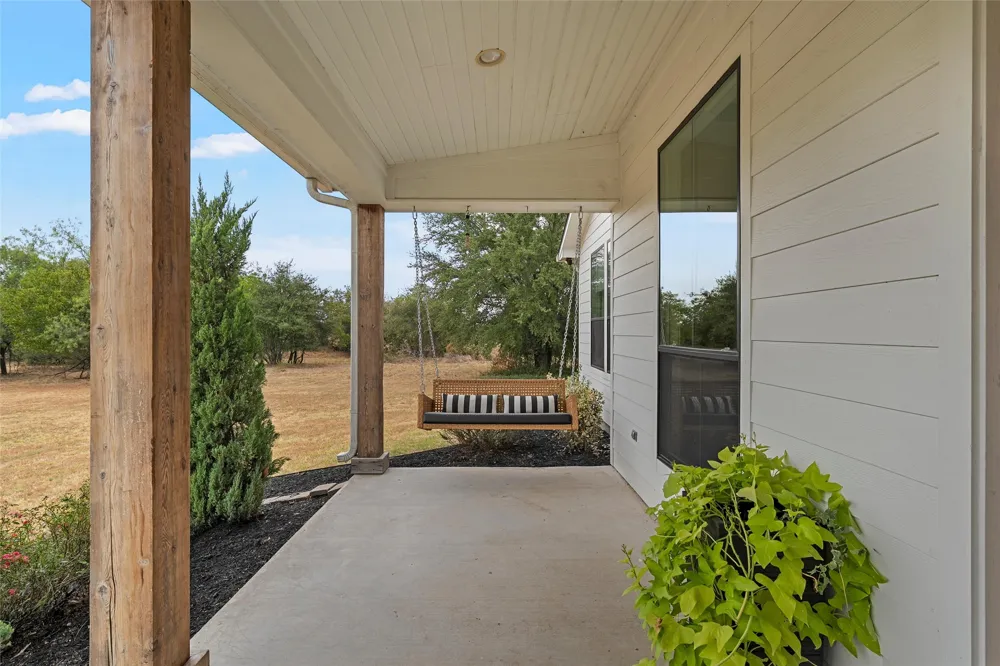 3325 J J Flewellen Road Waco, TX 76704