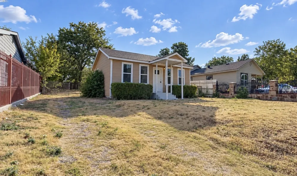 3019 NW 27th Street Fort Worth, TX 76106