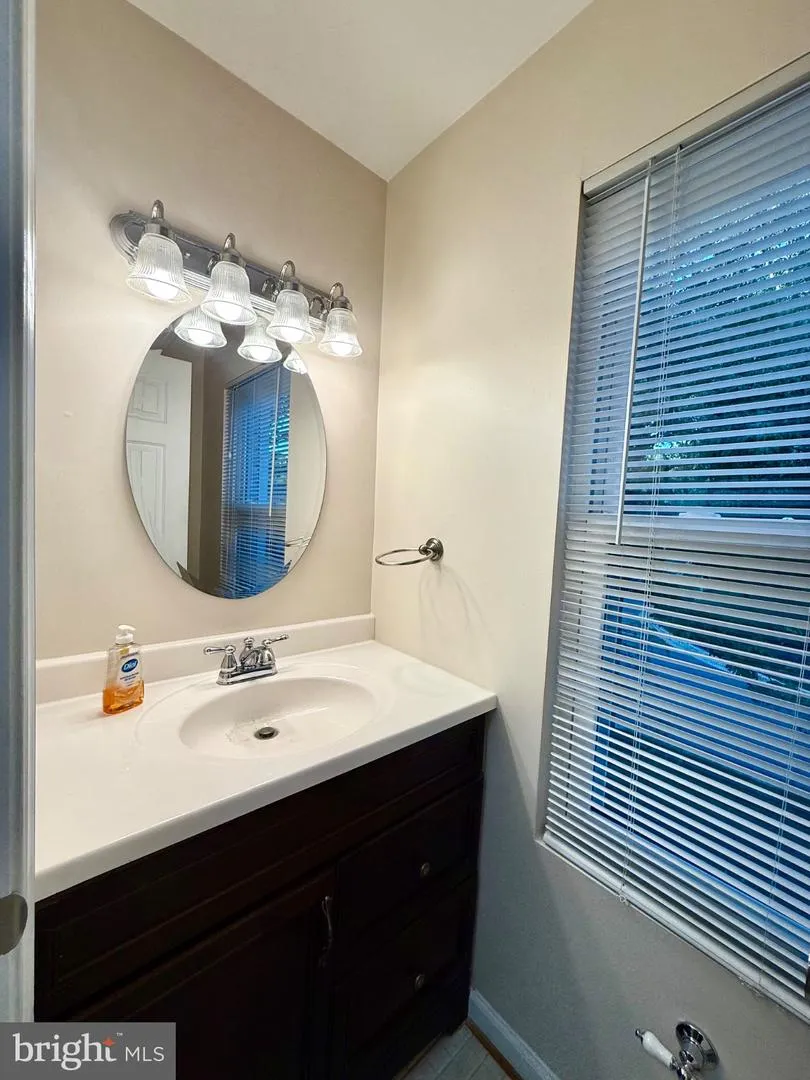 19238 WHEATFIELD TERRACE Gaithersburg, MD 20879