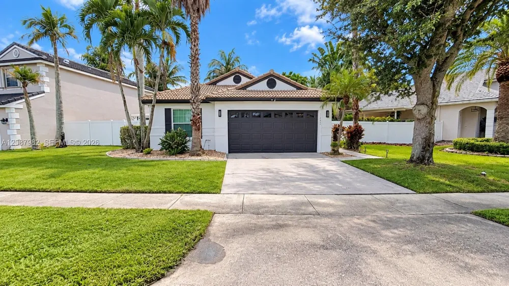 17542 NW 12th St Pembroke Pines, FL 33029