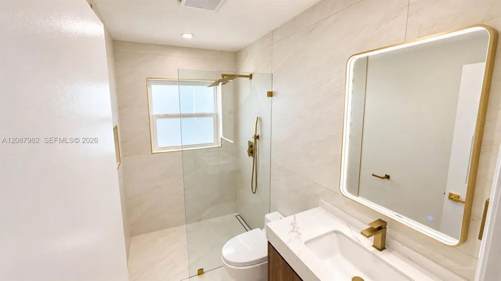 17542 NW 12th St Pembroke Pines, FL 33029