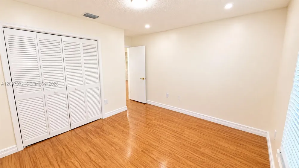 17542 NW 12th St Pembroke Pines, FL 33029