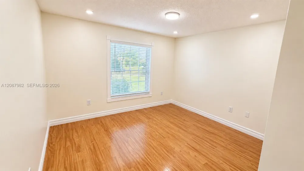 17542 NW 12th St Pembroke Pines, FL 33029