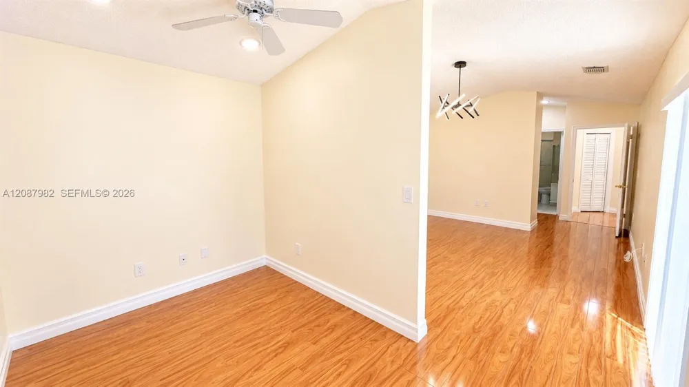 17542 NW 12th St Pembroke Pines, FL 33029