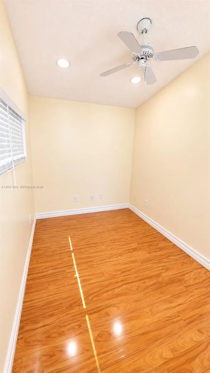 17542 NW 12th St Pembroke Pines, FL 33029