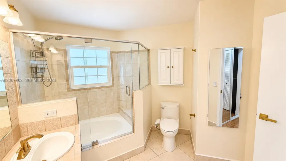 17542 NW 12th St Pembroke Pines, FL 33029