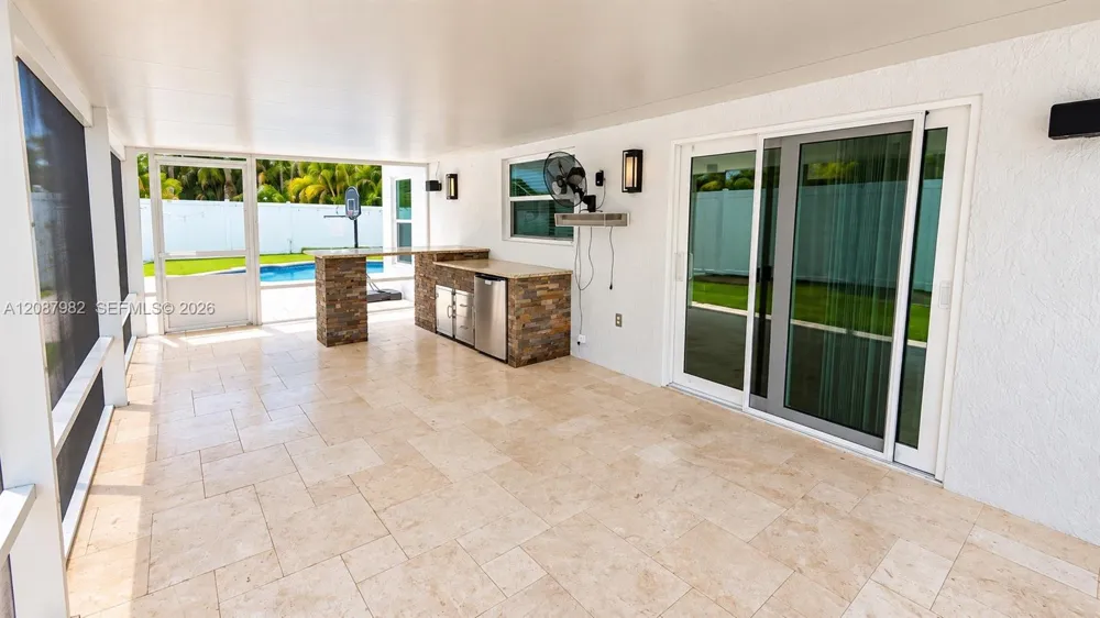 17542 NW 12th St Pembroke Pines, FL 33029