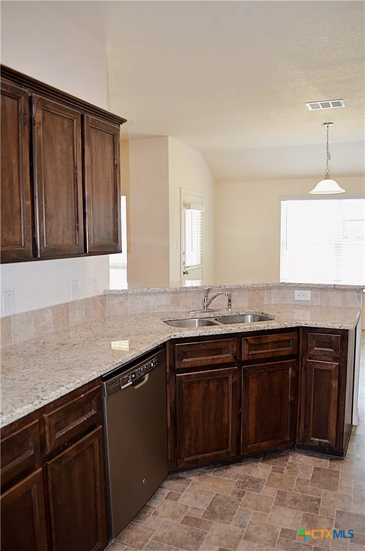 6702 Keechi Valley Drive Killeen, TX 76549